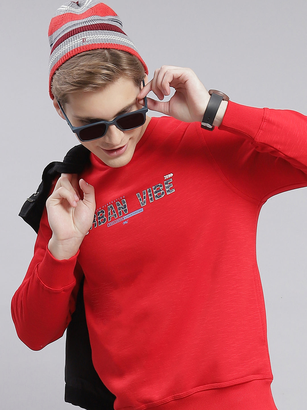 Men Red Printed Round Neck Full Sleeve Sweatshirts