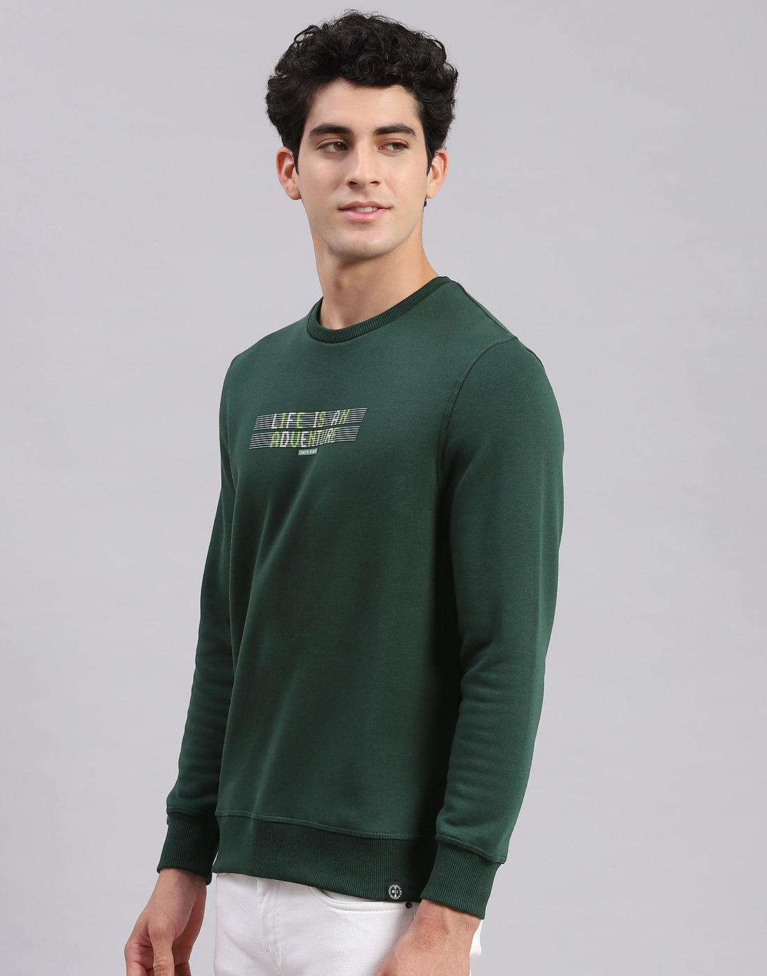 Men Green Solid Round Neck Full Sleeve Sweatshirts