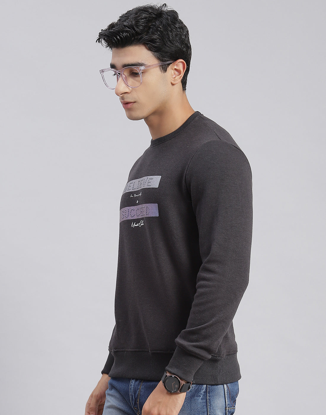 Men Grey Solid Round Neck Full Sleeve Sweatshirts