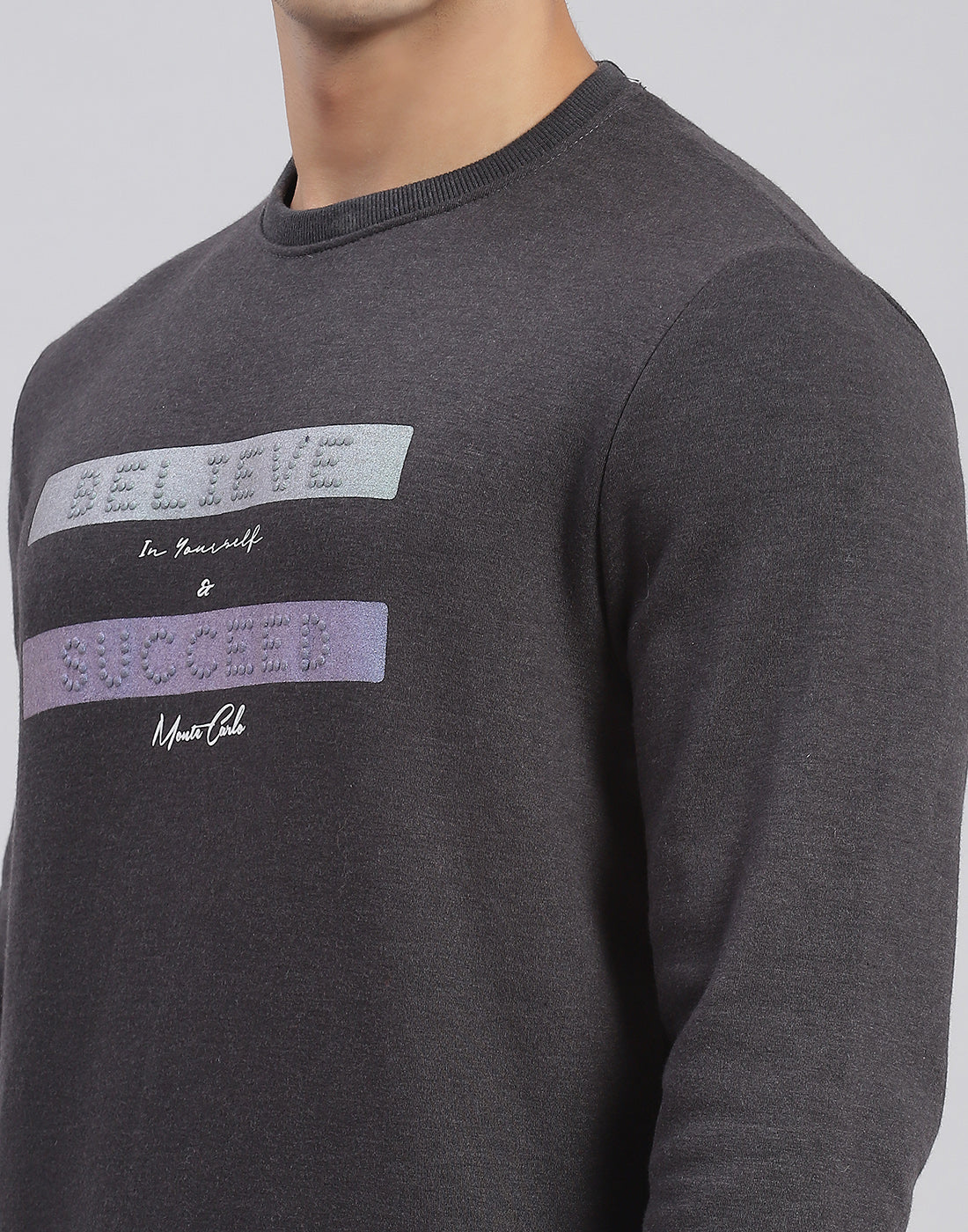 Men Grey Solid Round Neck Full Sleeve Sweatshirts