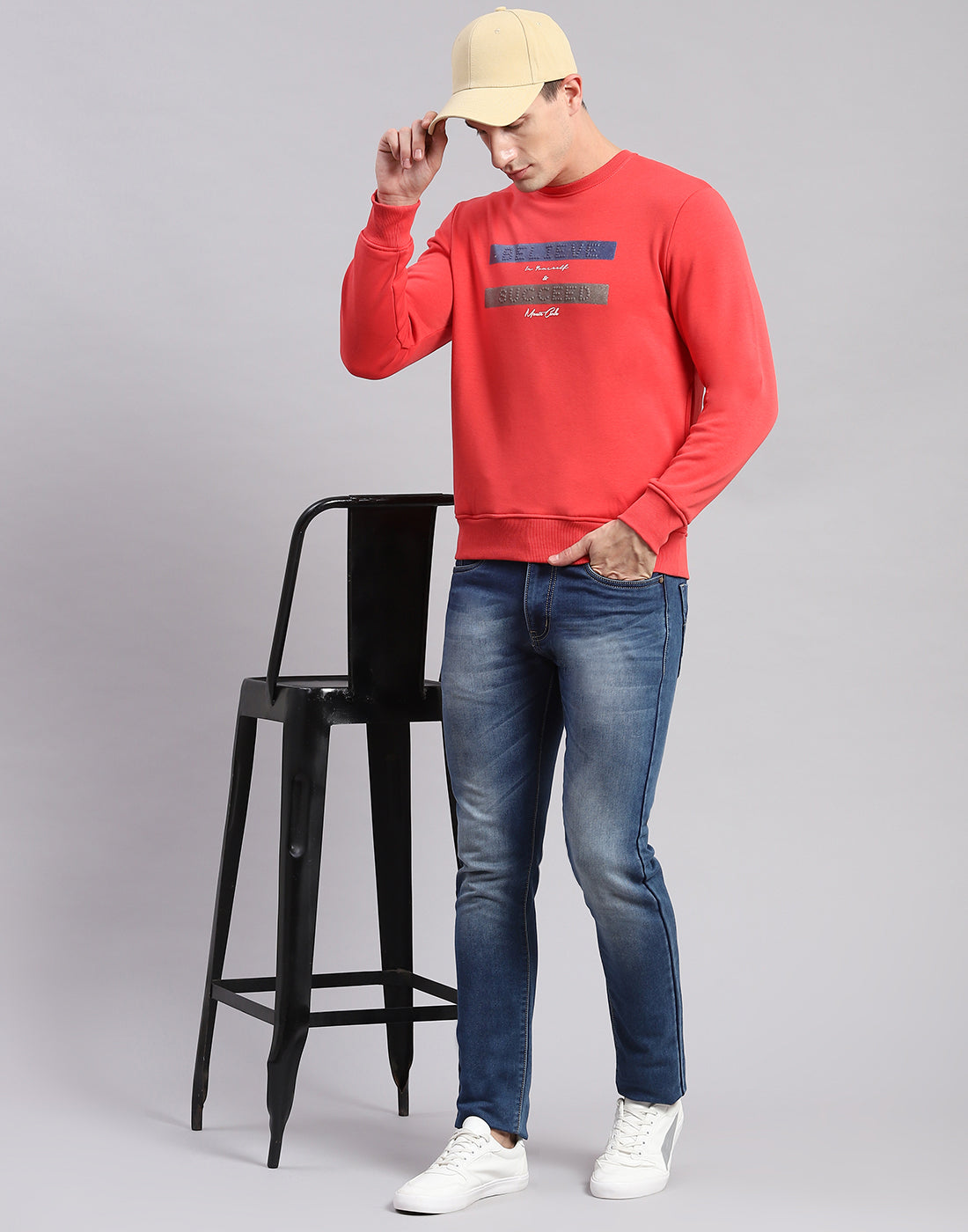 Men Pink Solid Round Neck Full Sleeve Sweatshirts