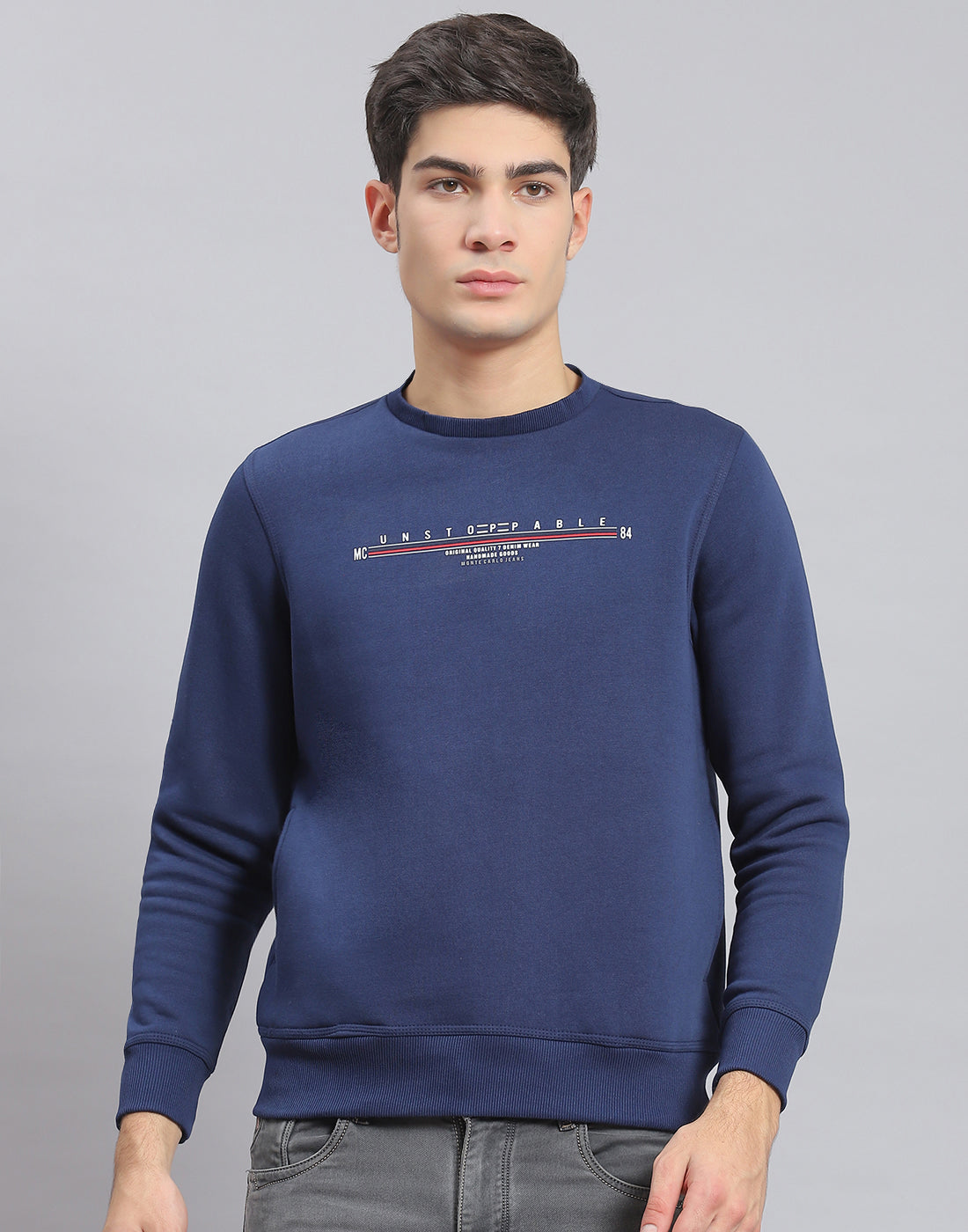 Men Navy Blue Solid Round Neck Full Sleeve Sweatshirt