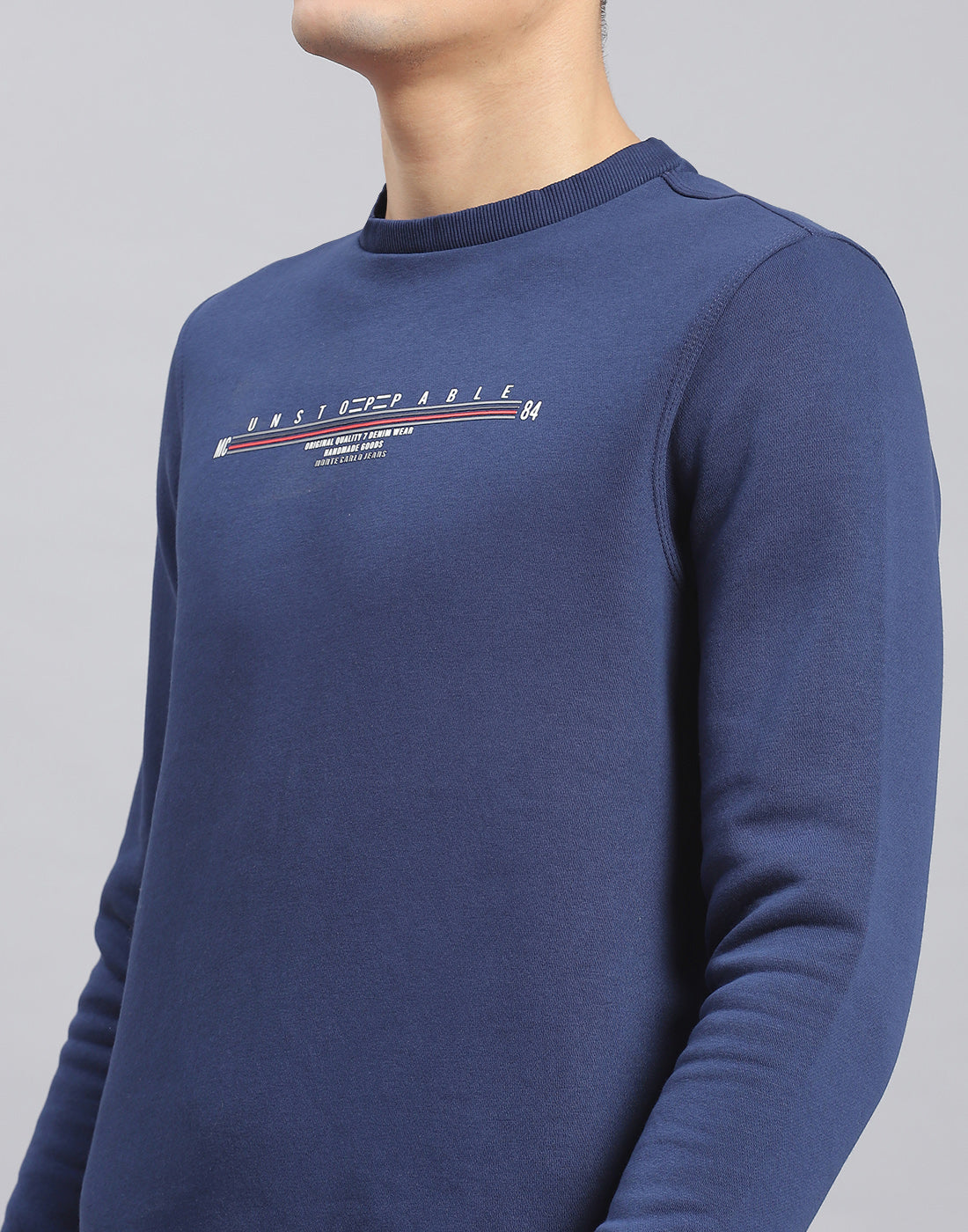 Men Navy Blue Solid Round Neck Full Sleeve Sweatshirt