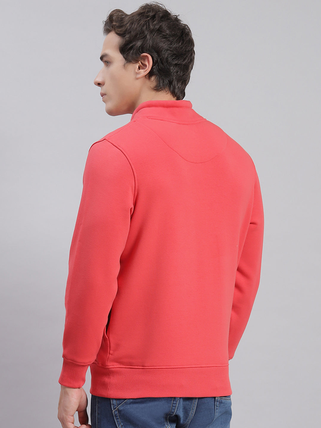 Men Pink Solid F Neck Full Sleeve Sweatshirts