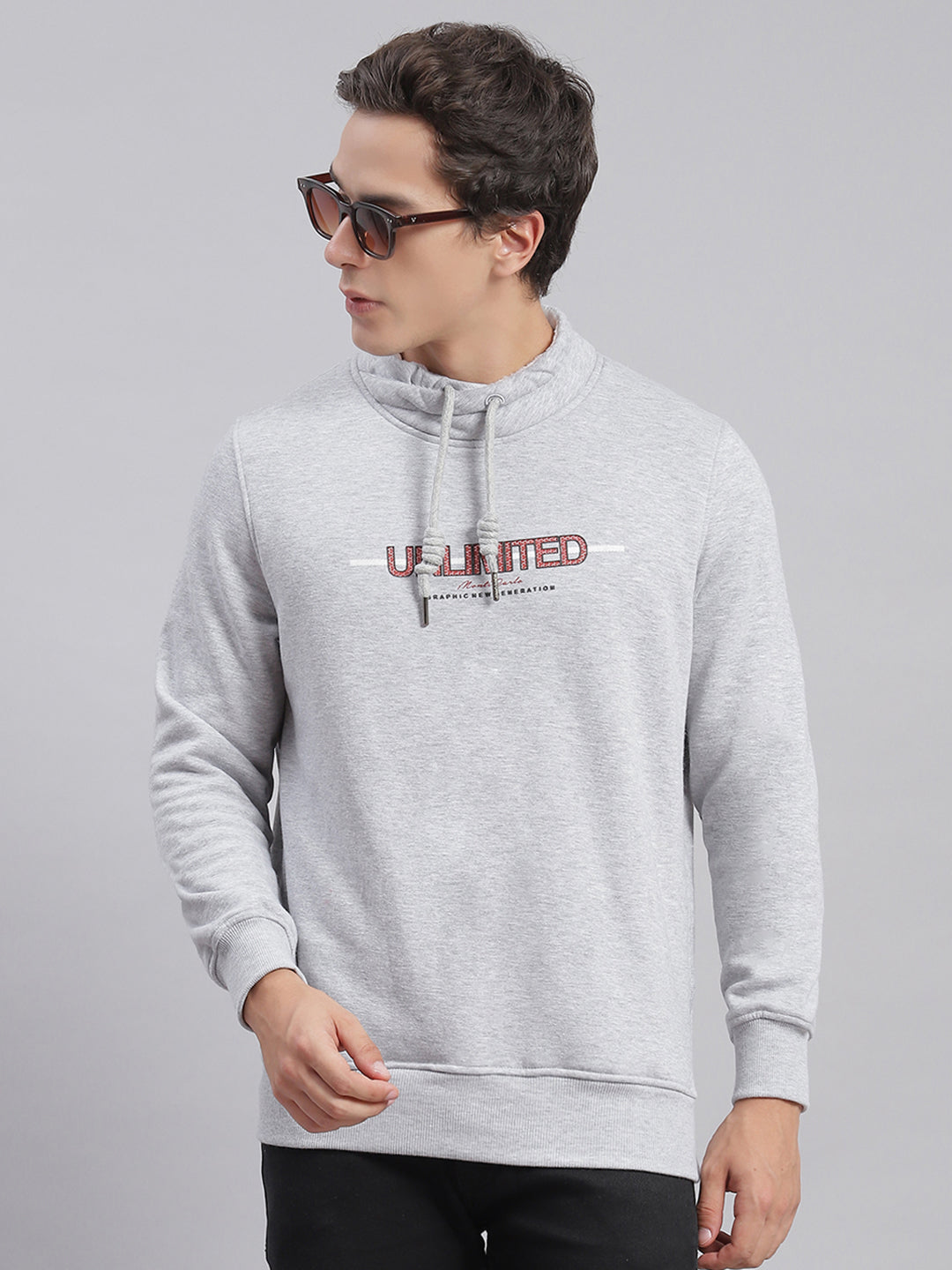 Men Grey Solid F Neck Full Sleeve Sweatshirts