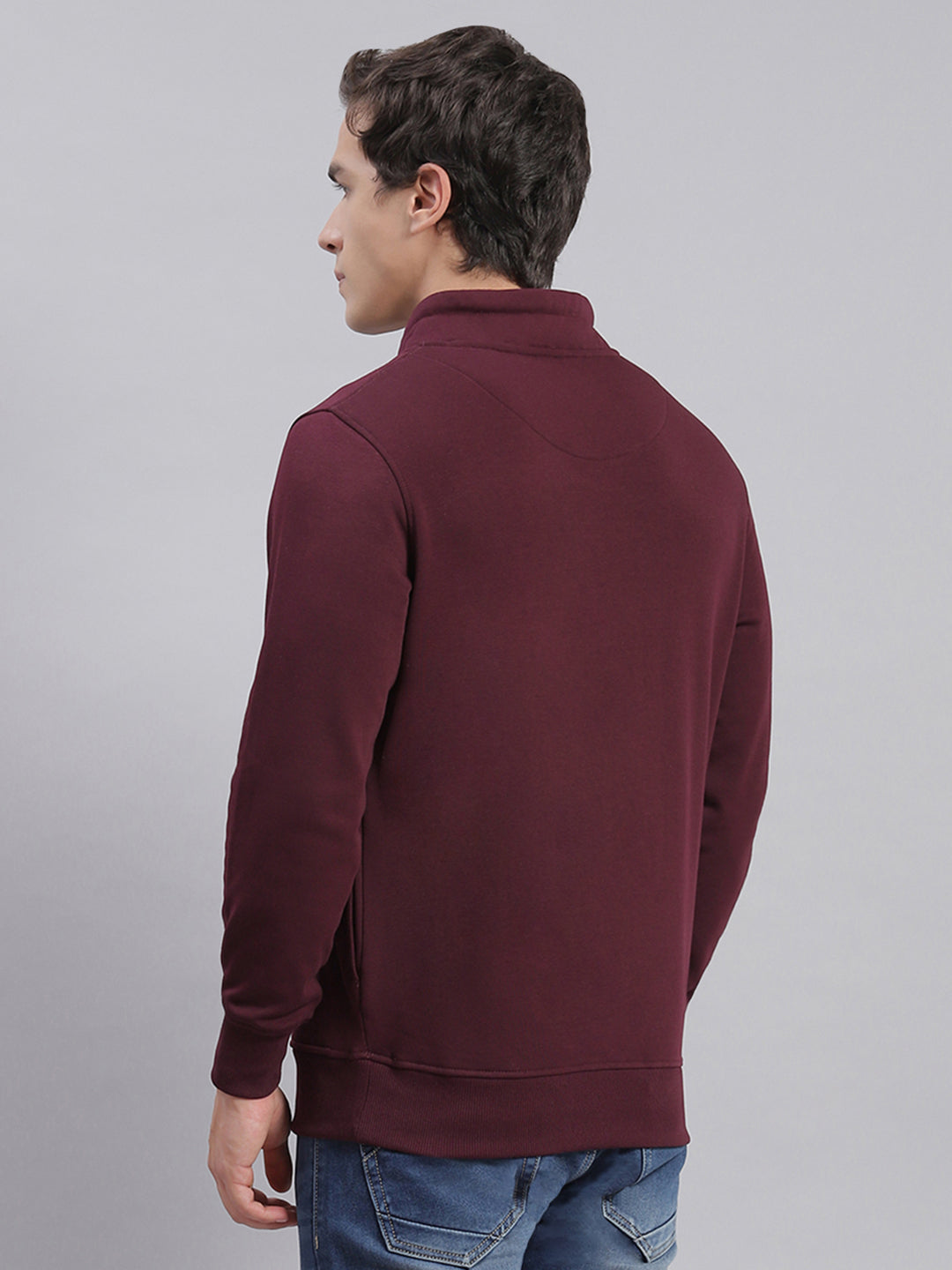 Men Maroon Solid F Neck Full Sleeve Sweatshirts