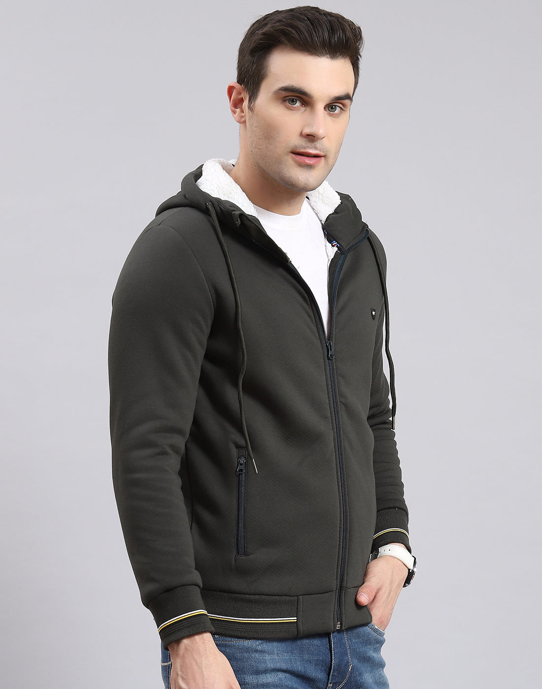 Men Olive Solid Hooded Full Sleeve Sweatshirt