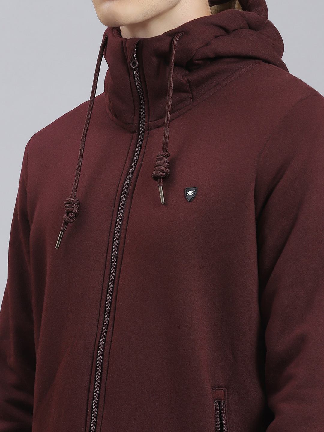 Men Maroon Solid Hooded Full Sleeve Sweatshirt