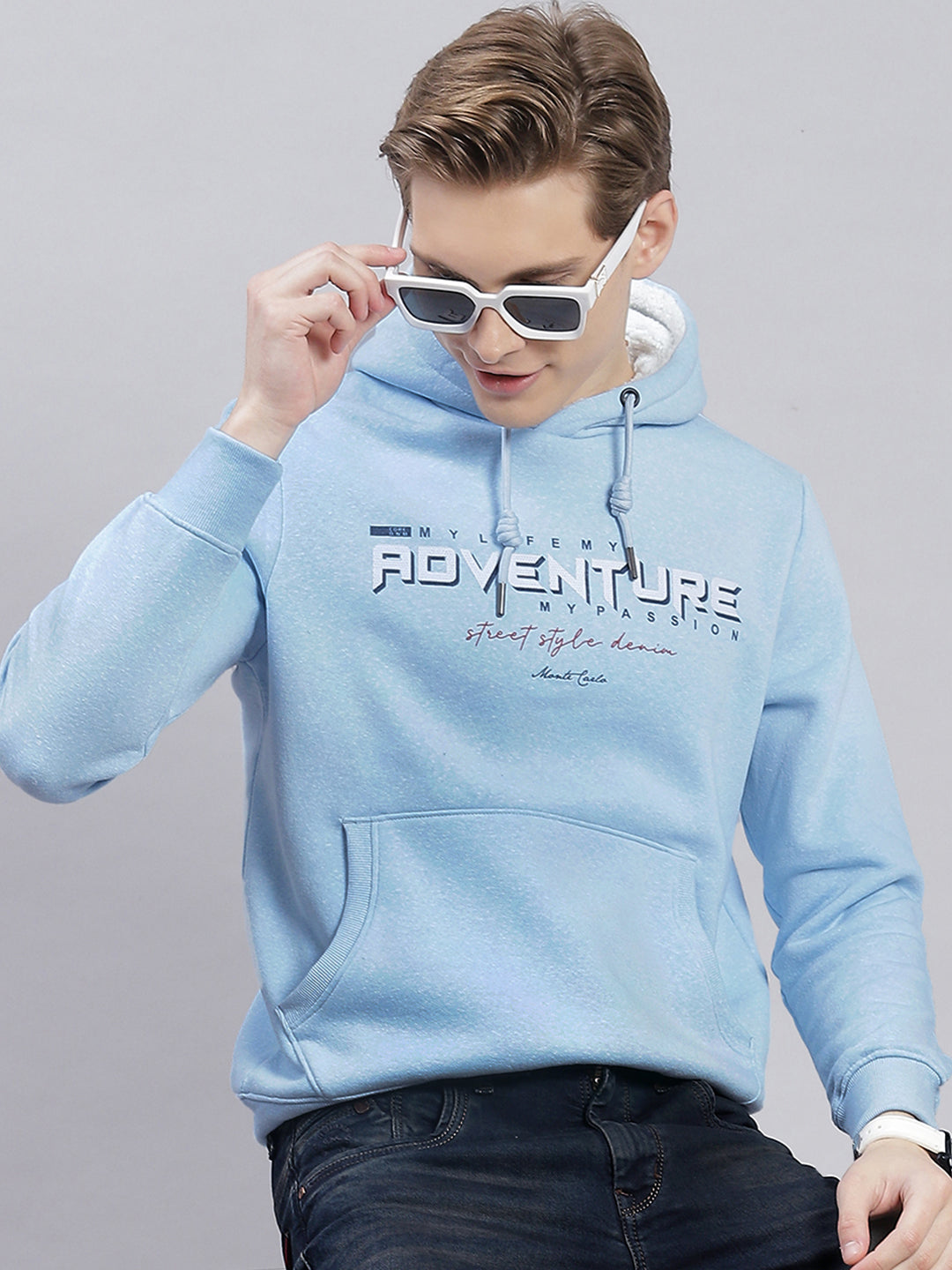 Men Blue Solid Hooded Full Sleeve Sweatshirts