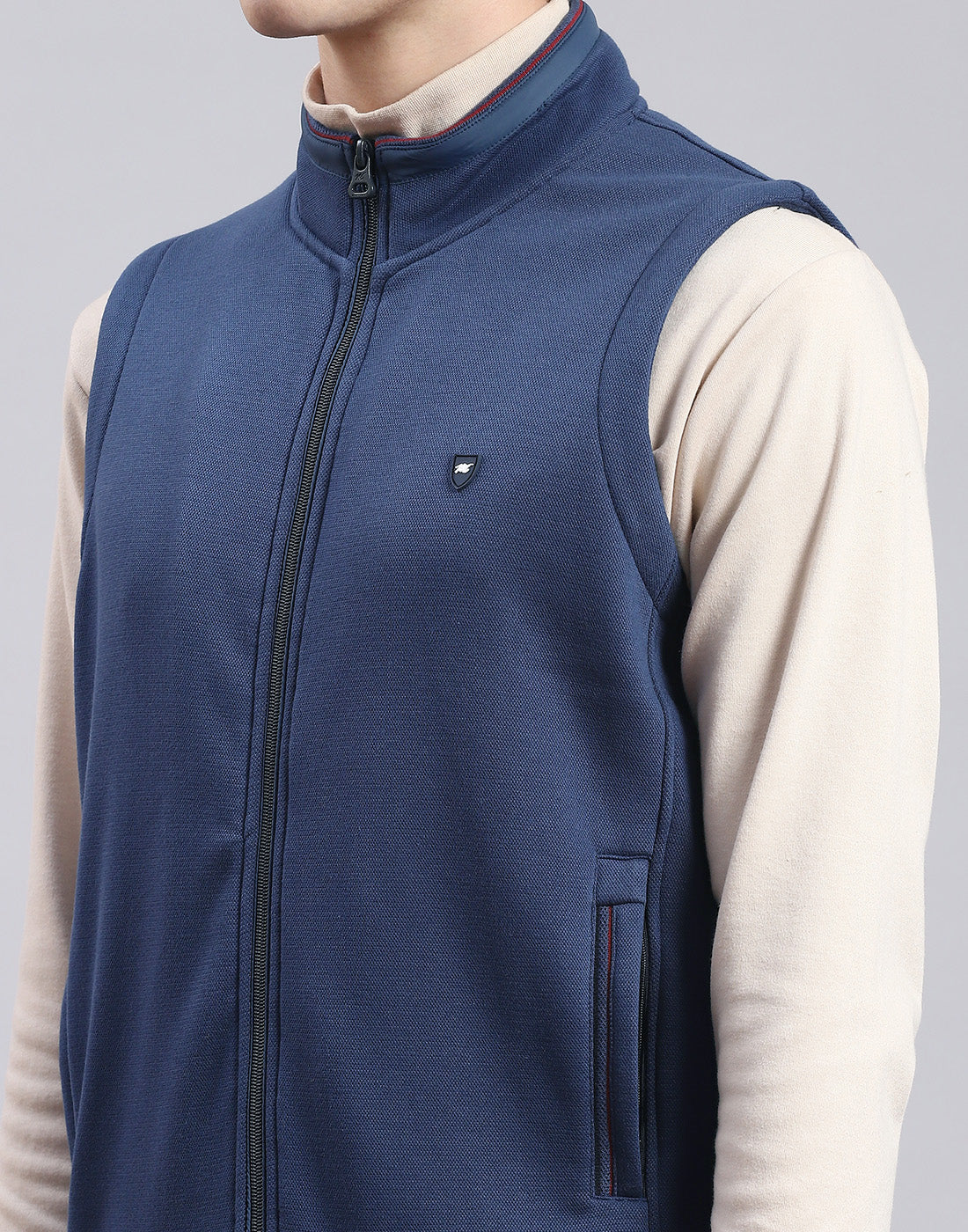 Men Blue Solid Stand Collar Sleeveless Sweatshirt