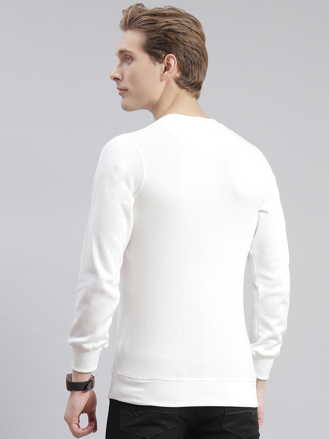 Men White Solid Round Neck Full Sleeve T-Shirts