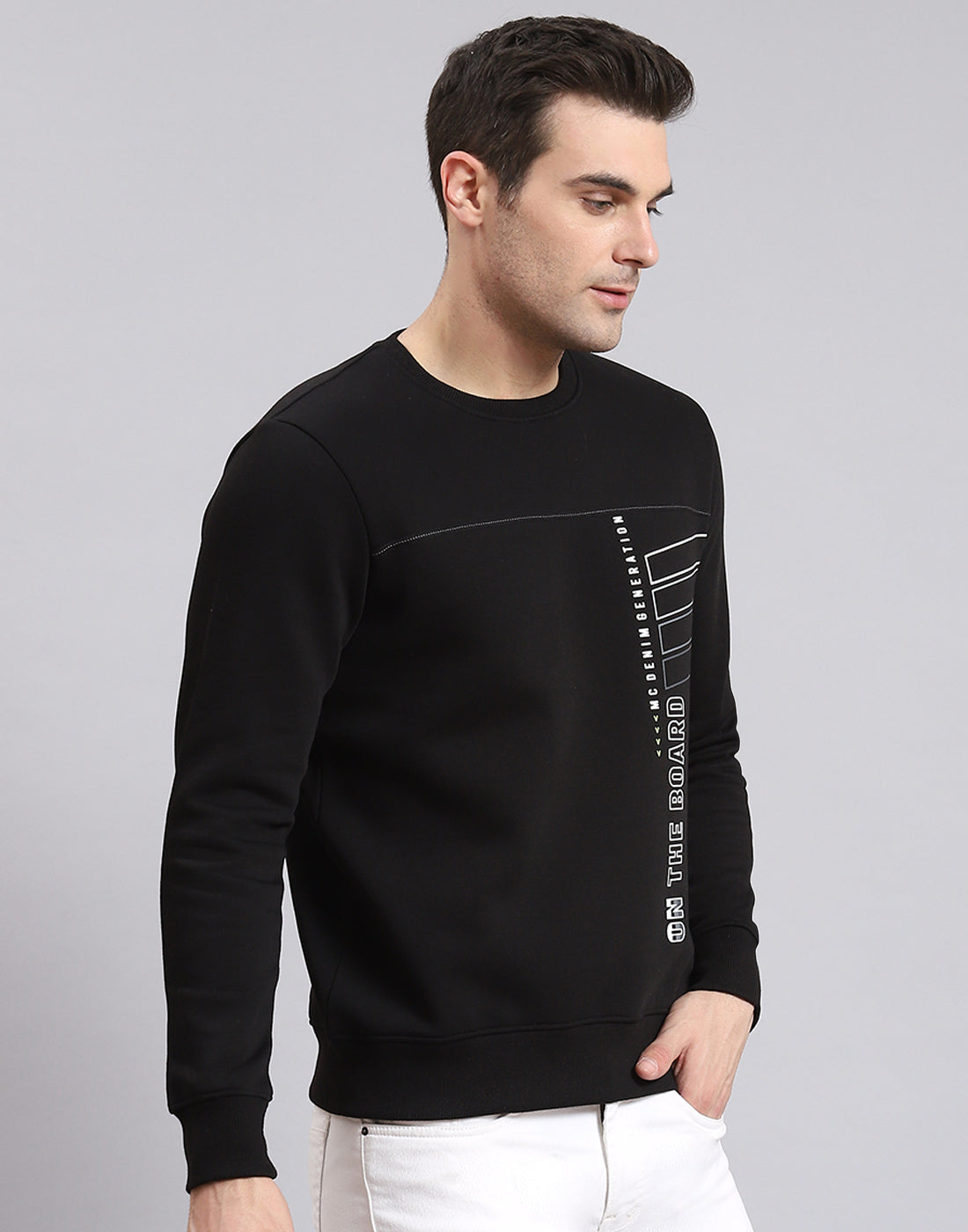 Men Black Printed Round Neck Full Sleeve Sweatshirt