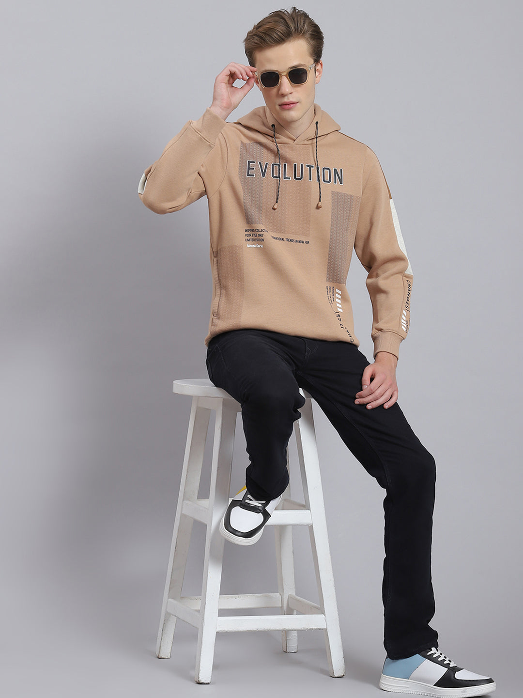 Men Brown Printed Hooded Full Sleeve Sweatshirt