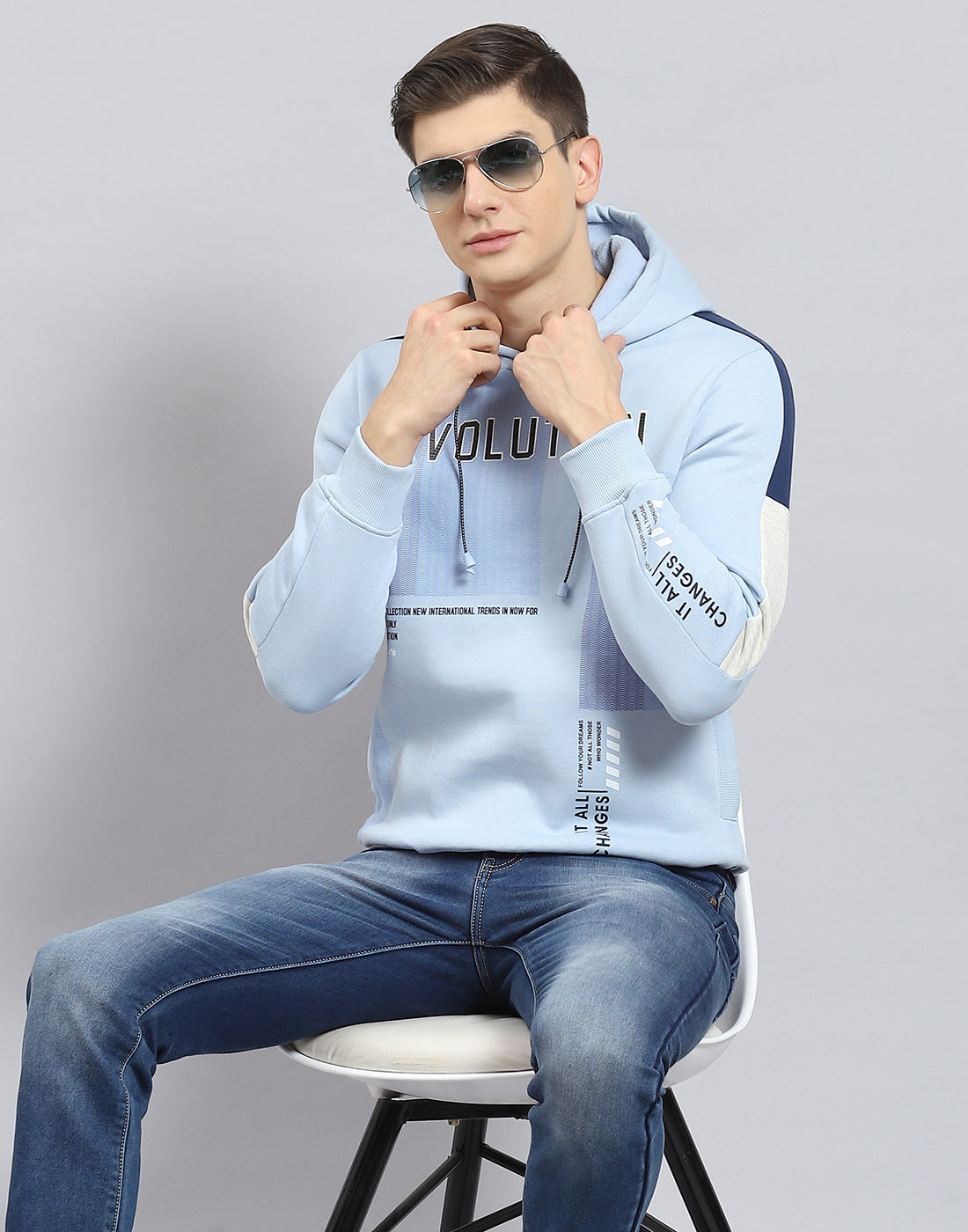 Men Blue Printed Hooded Full Sleeve Sweatshirt