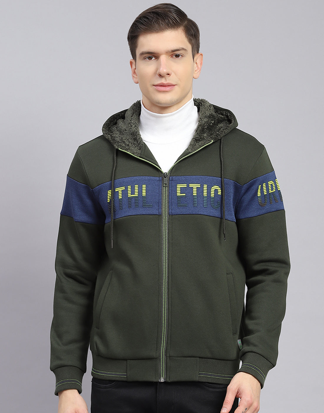 Men Olive Solid Hooded Full Sleeve Sweatshirt