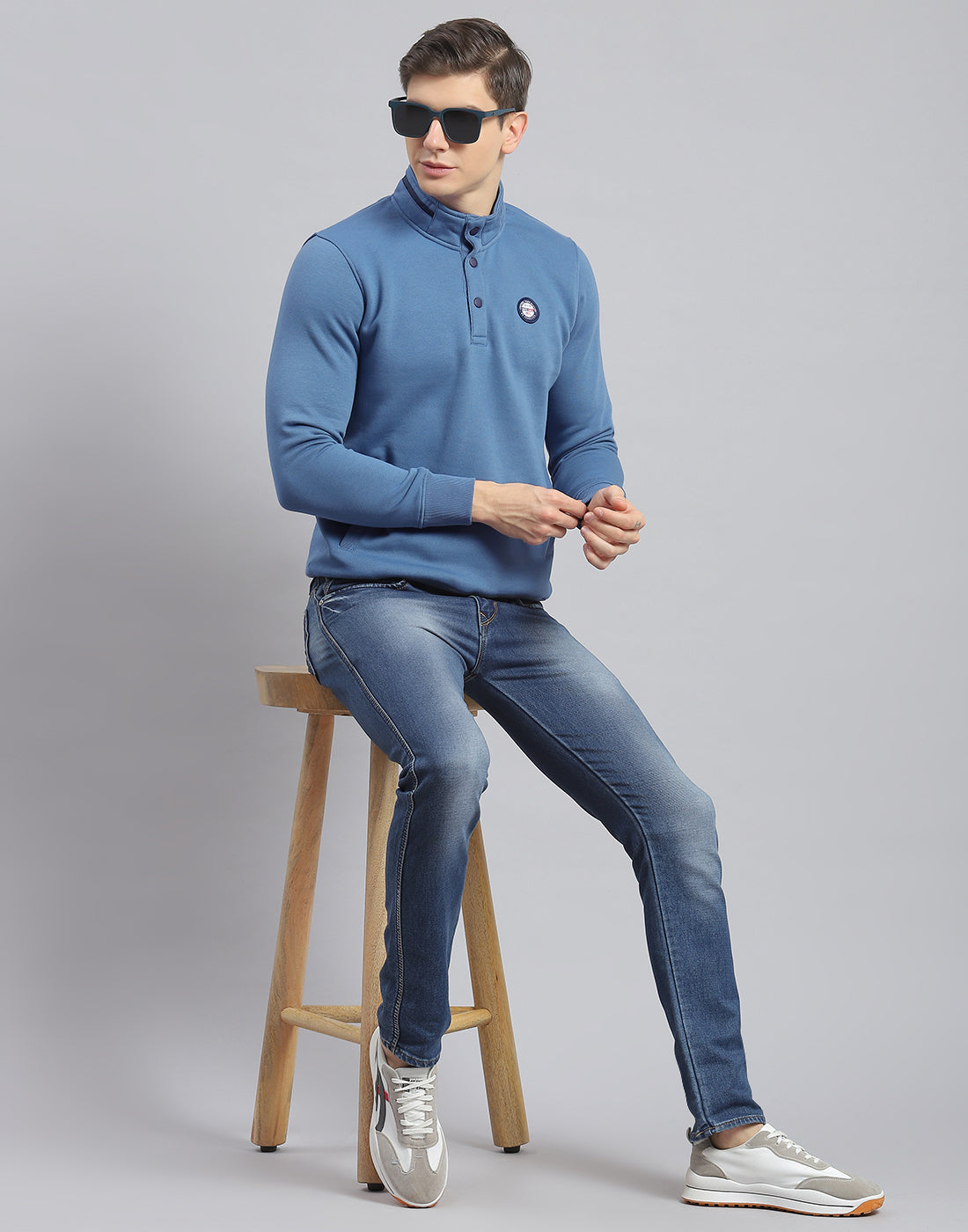 Men Blue Printed Stand Collar Full Sleeve Sweatshirt