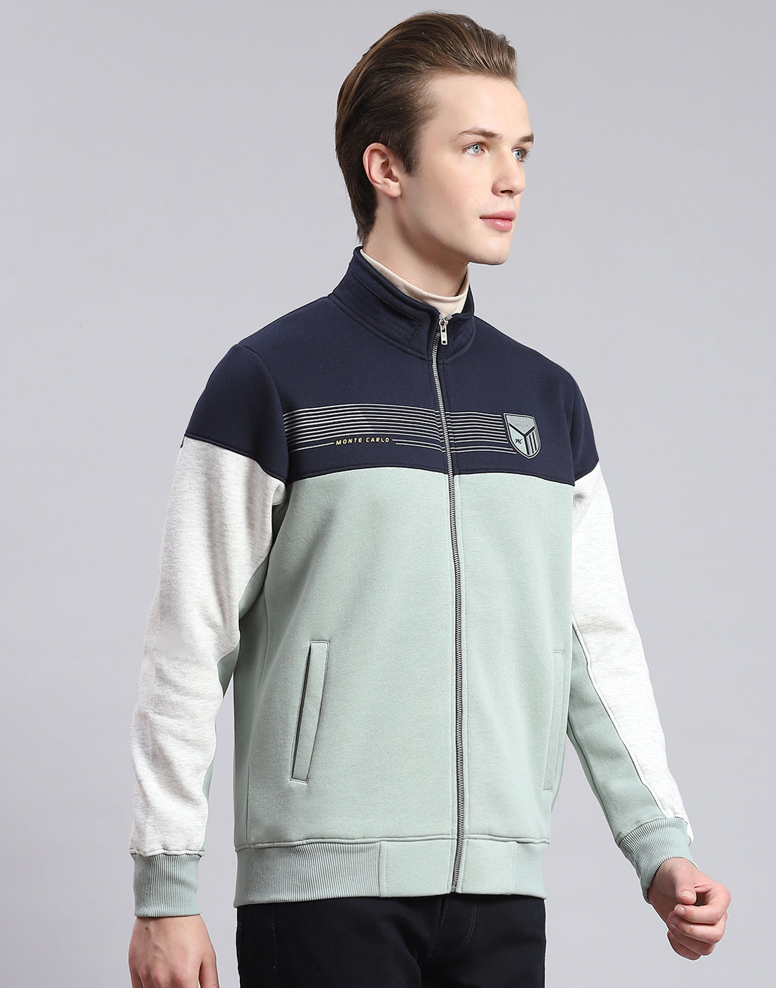 Men Green Solid Stand Collar Full Sleeve Sweatshirt