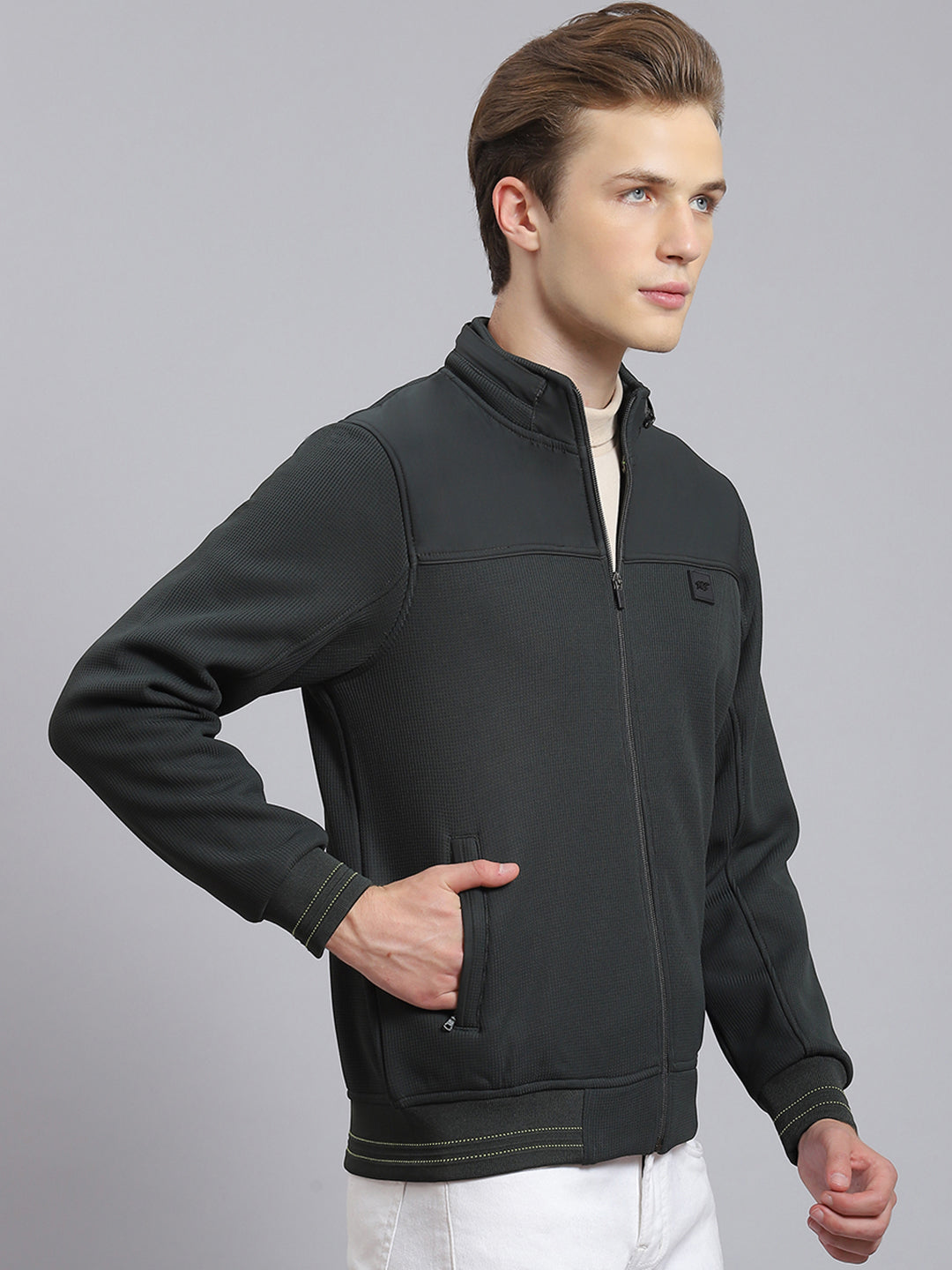 Men Olive Solid Stand Collar Full Sleeve Sweatshirt