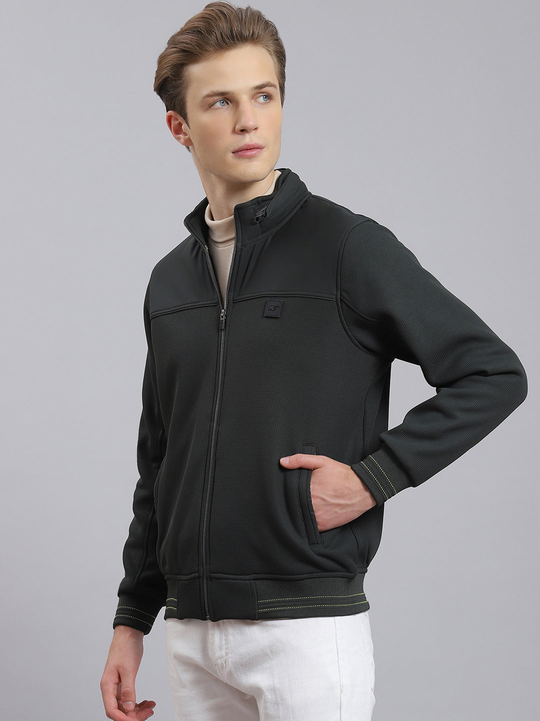 Men Olive Solid Stand Collar Full Sleeve Sweatshirt