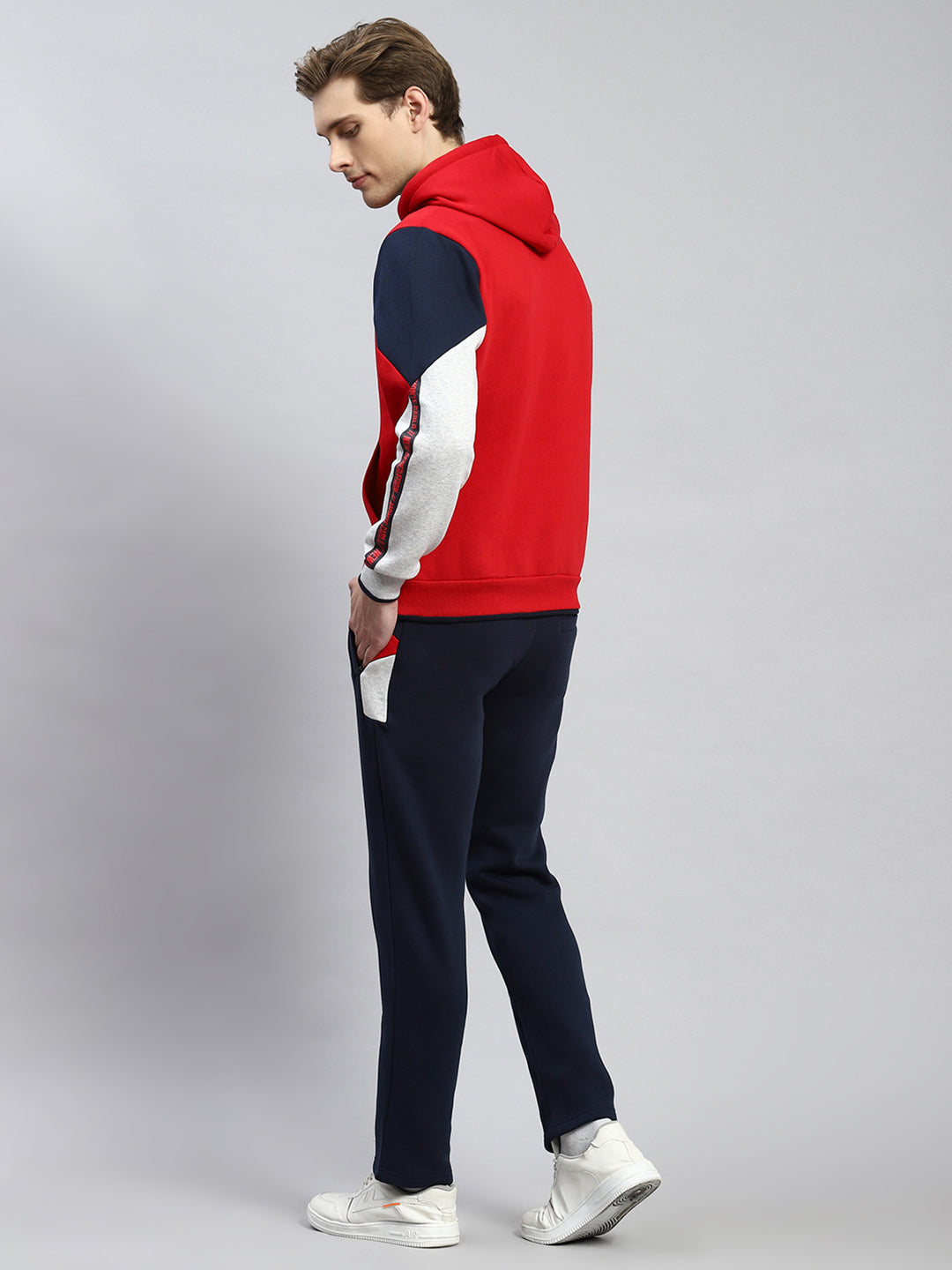 Men Red Plain Tracksuit