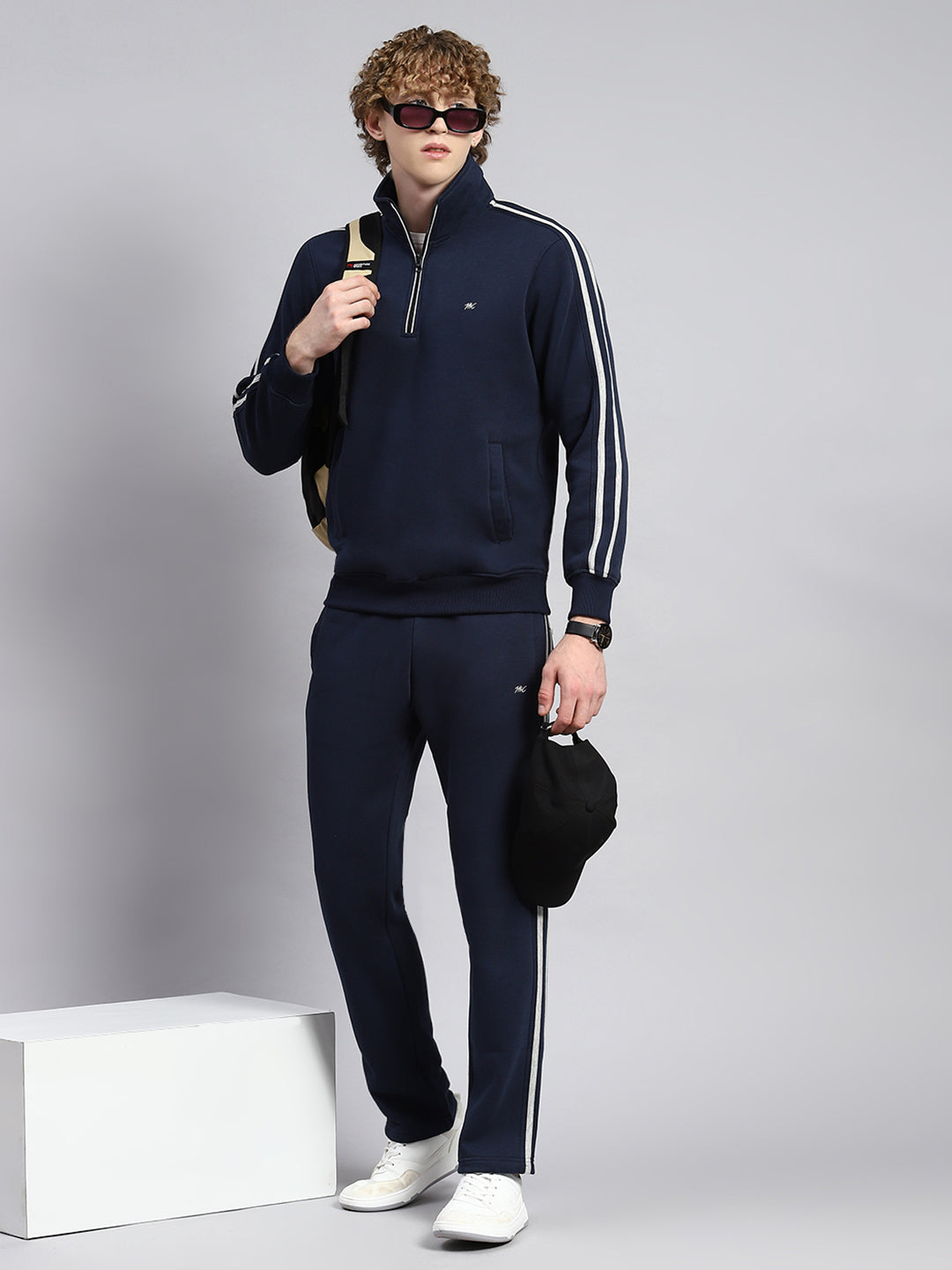 Men Blue Plain Tracksuit