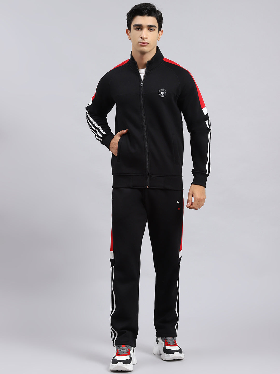 Men Black Plain Tracksuit