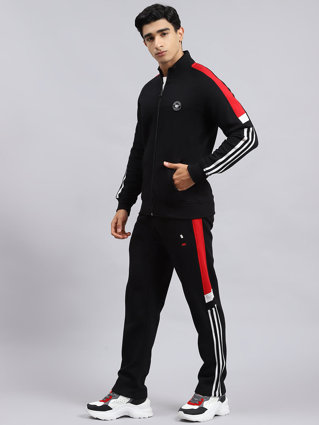 Men Black Plain Tracksuit