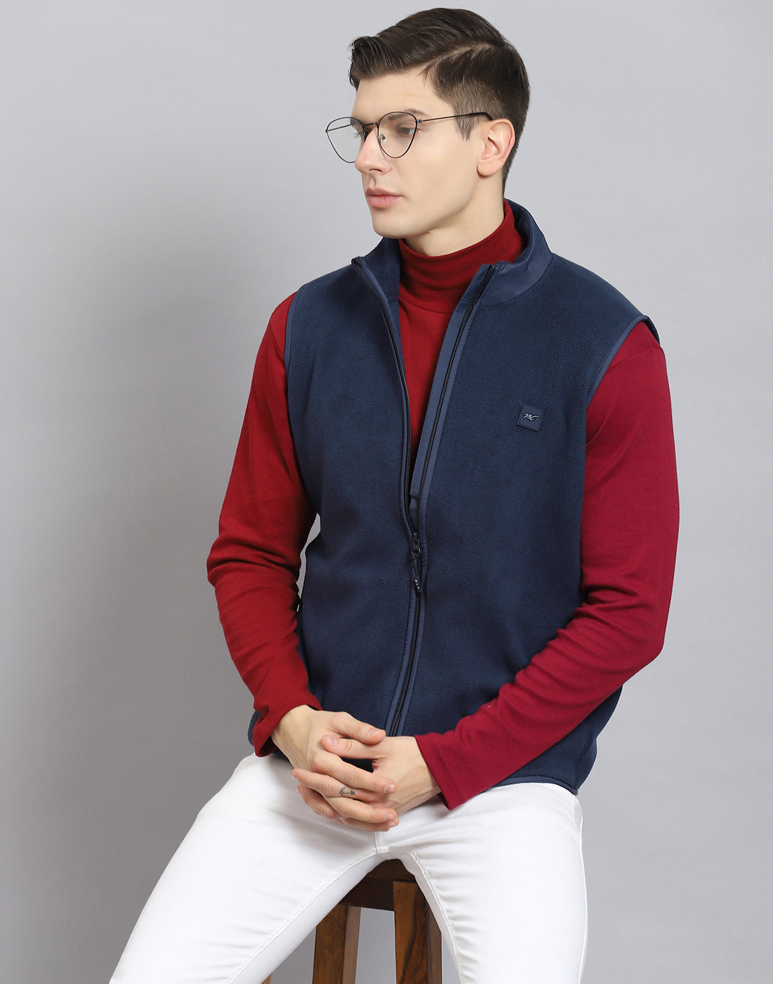 Men Navy Blue Solid Stand Collar Sleeveless Jacket