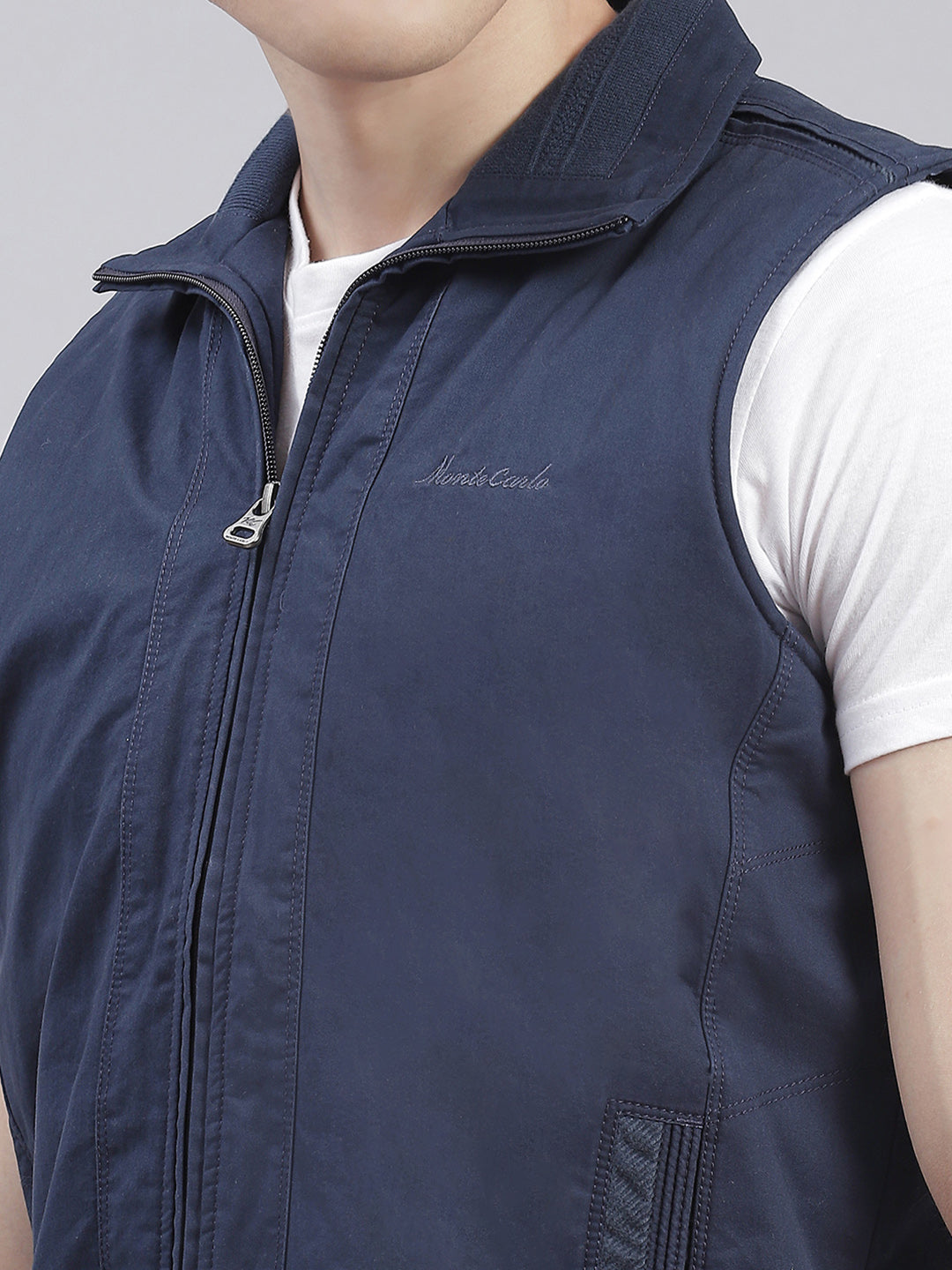 Men Navy Blue Solid Collar Sleeveless Jackets