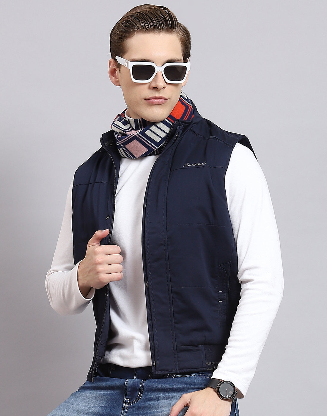 Men Blue Solid Stand Collar Sleeveless Jacket