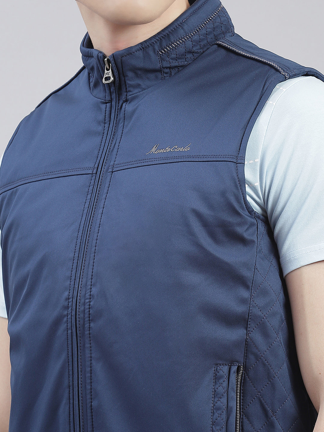 Men Blue Solid Stand Collar Sleeveless Jackets