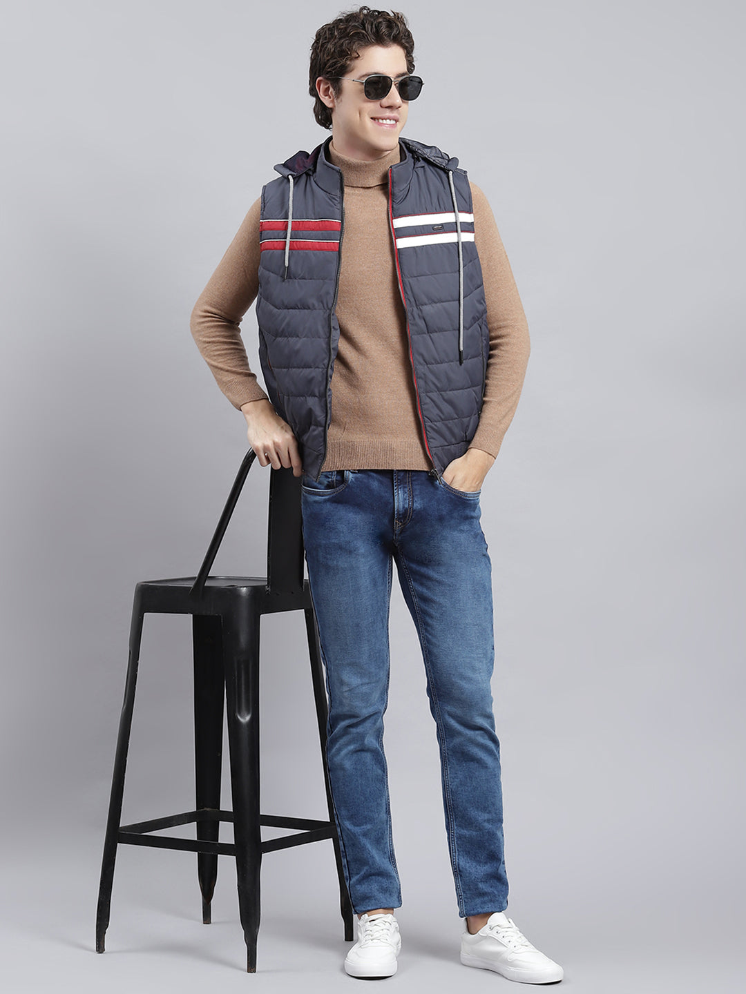 Puffer Jacket With A Down And Feather Blend Navy – SaeedAjmal