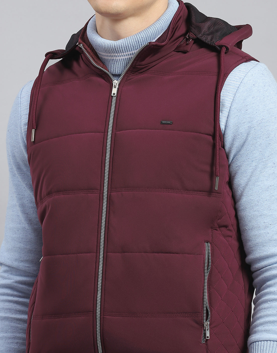 Men Maroon Solid Hooded Sleeveless Jacket