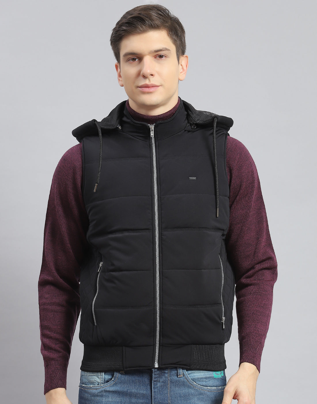 Men Black Solid Hooded Sleeveless Jacket