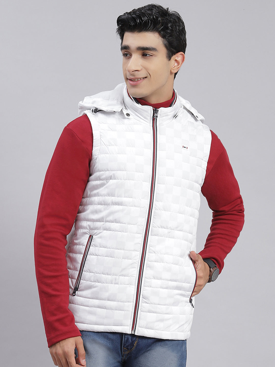 Men White Solid Hooded Sleeveless Jackets