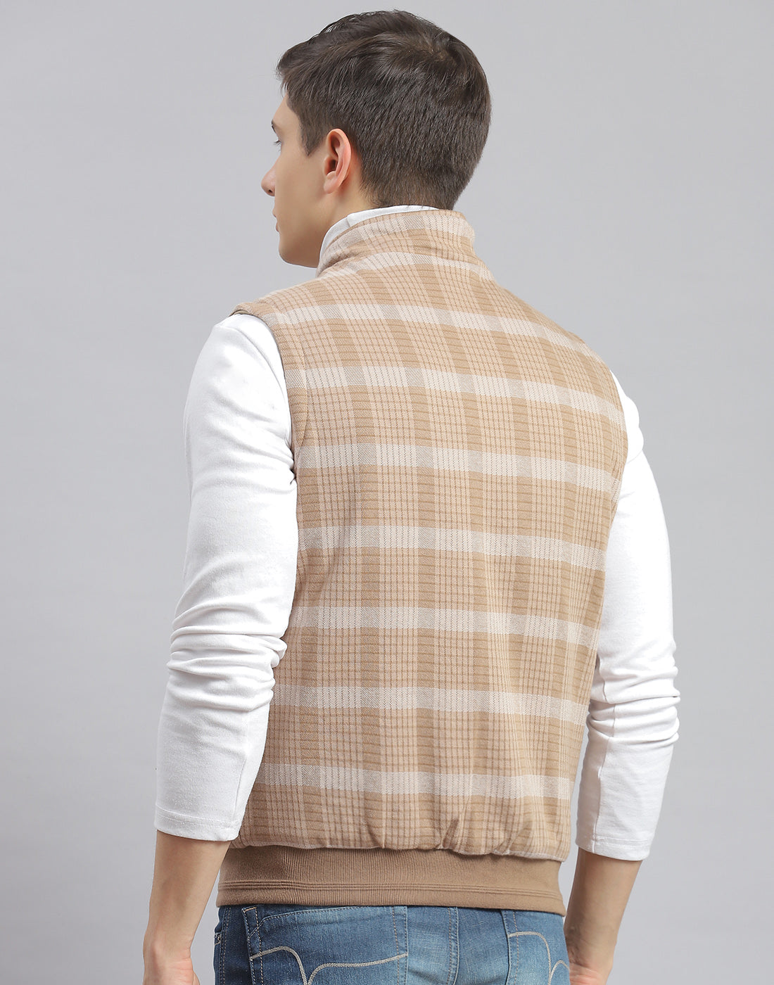 Men Beige Solid Stand Collar Sleeveless Jacket