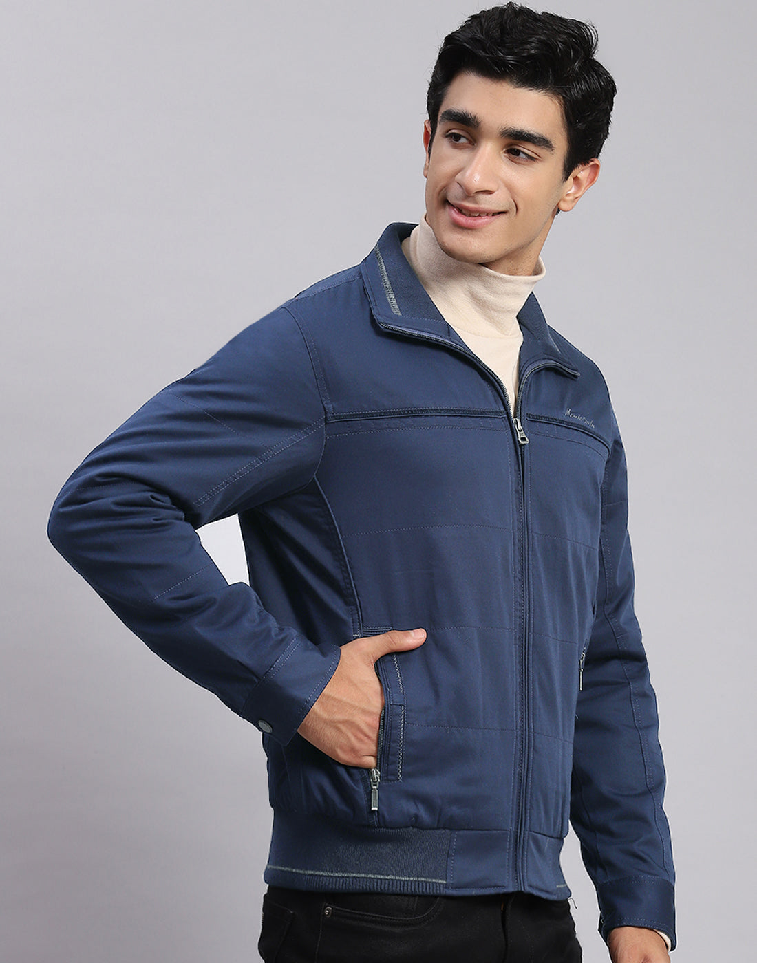 Men Blue Solid Spread Collar Full Sleeve Jackets