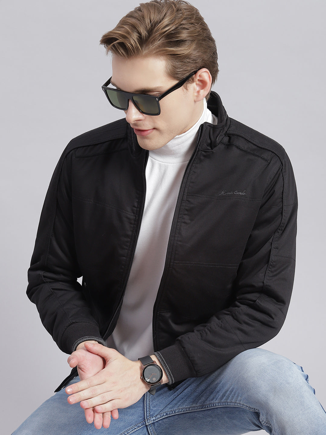 Men Black Solid Stand Collar Full Sleeve Jackets