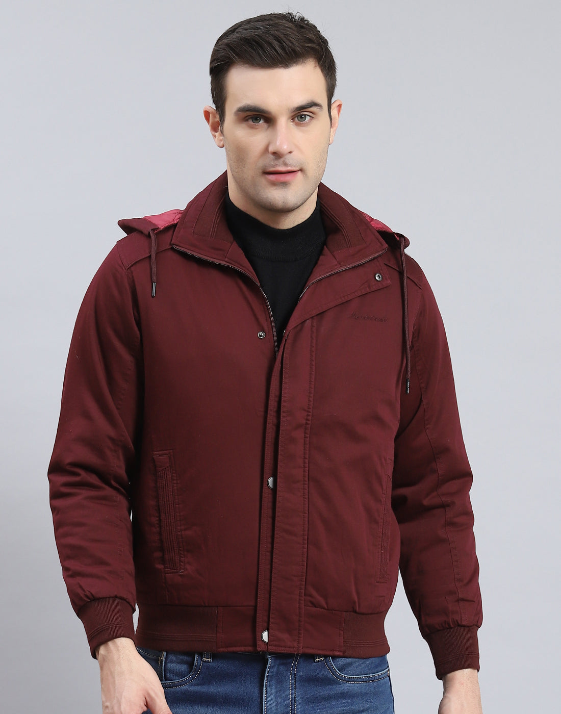 Men Maroon Solid Hooded Full Sleeve Jacket