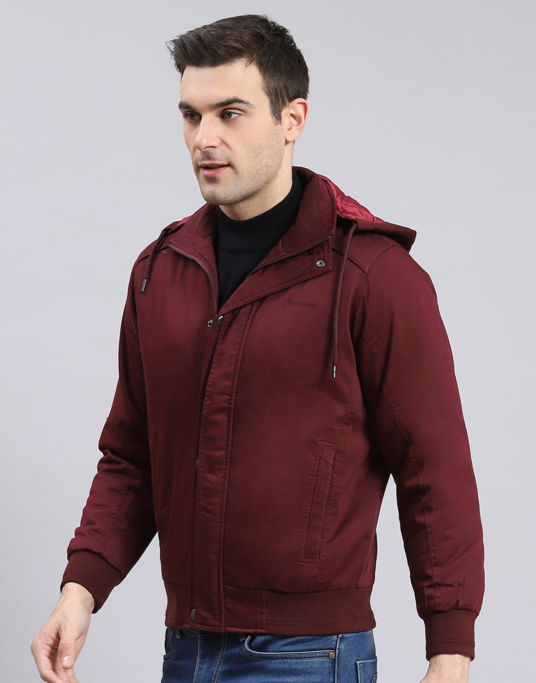 Men Maroon Solid Hooded Full Sleeve Jacket