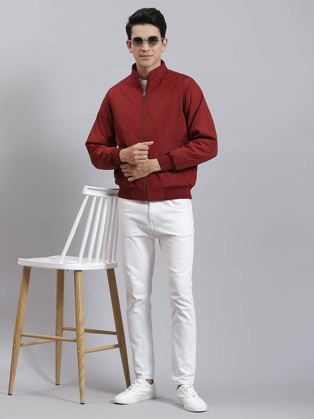 Men Maroon Solid Stand Collar Full Sleeve Jackets