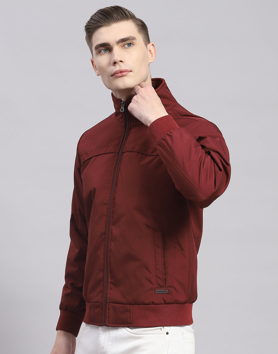 Men Maroon Solid Stand Collar Full Sleeve Jacket