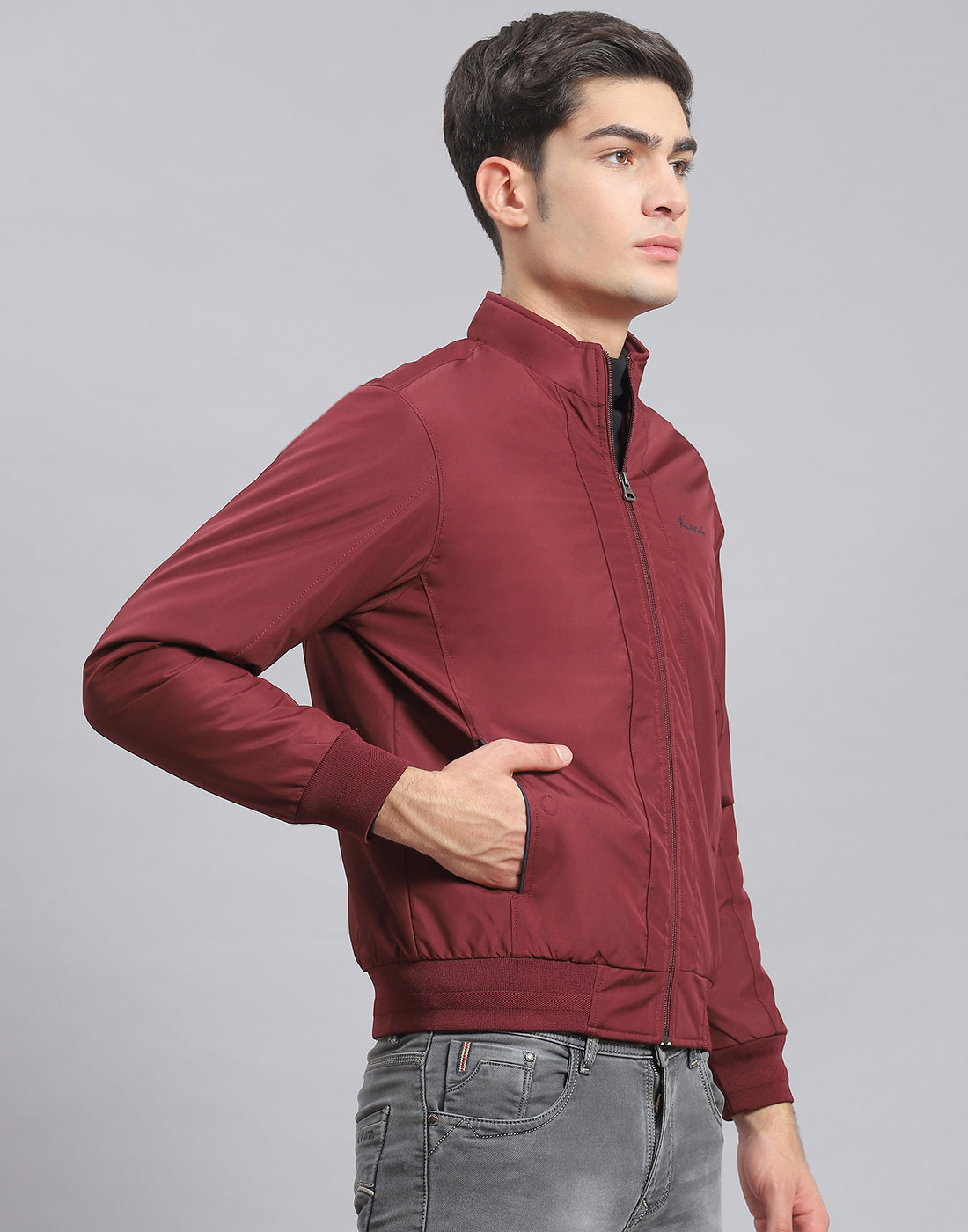 Men Maroon Solid Stand Collar Full Sleeve Jacket