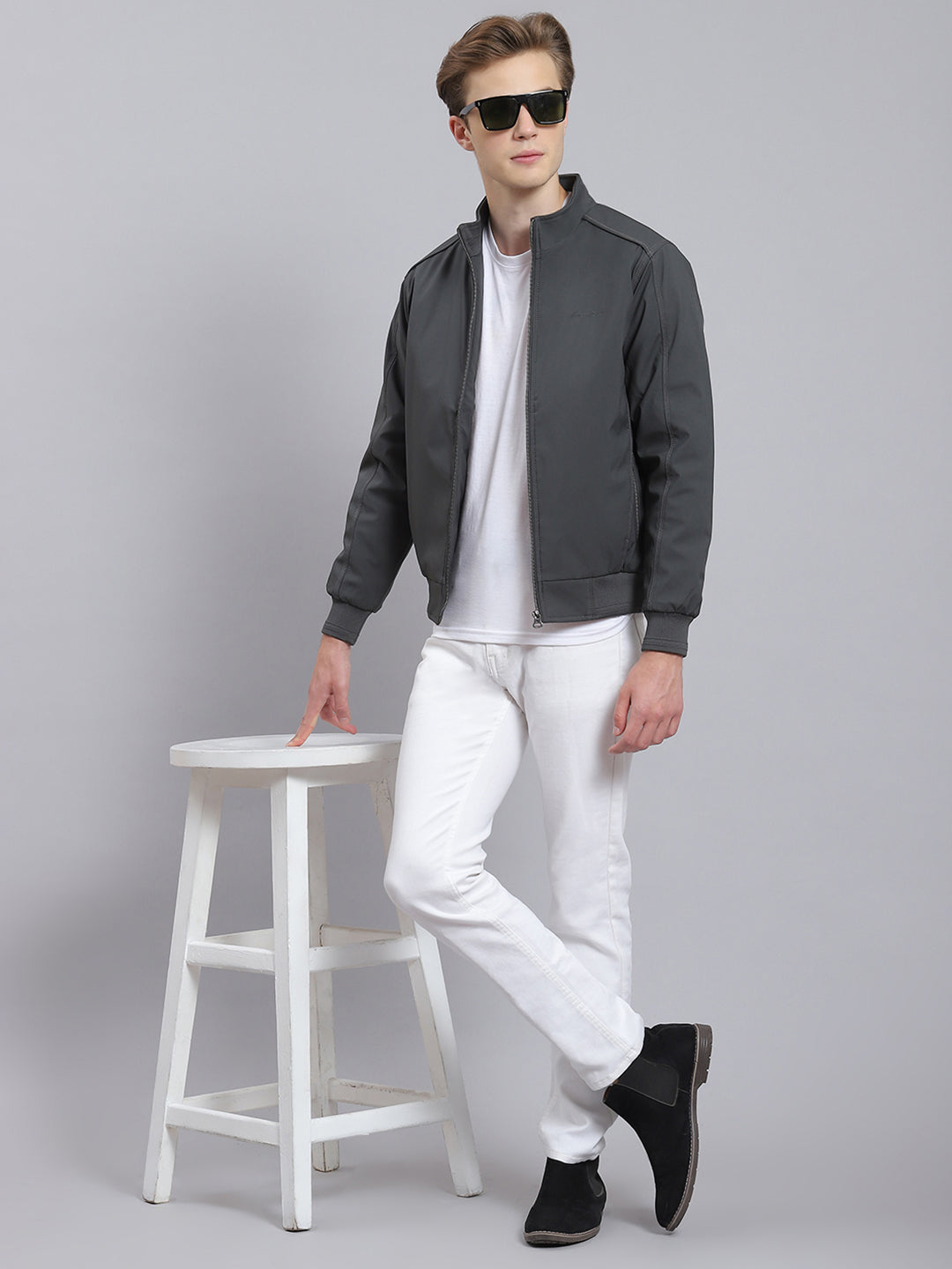 Men Grey Solid Stand Collar Full Sleeve Jacket