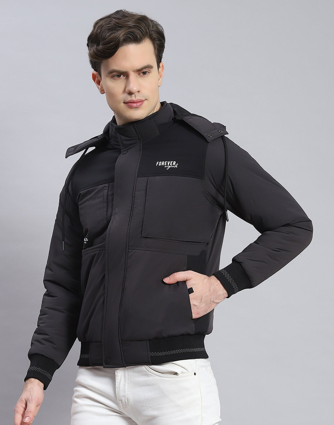 Men Grey Solid Hooded Full Sleeve Jacket