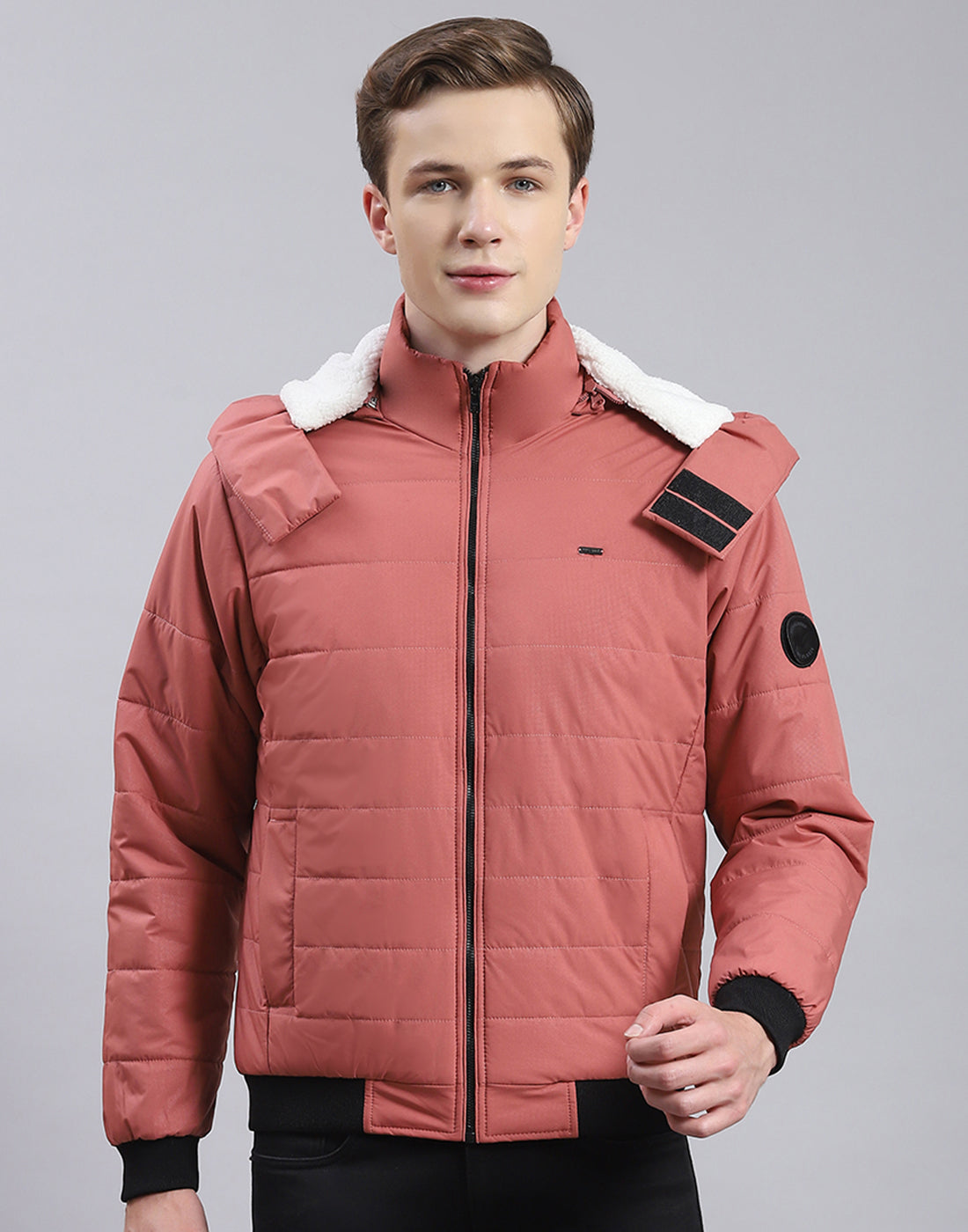 Men Pink Solid Hooded Full Sleeve Jacket