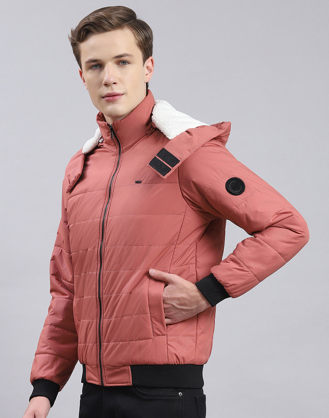 Men Pink Solid Hooded Full Sleeve Jacket