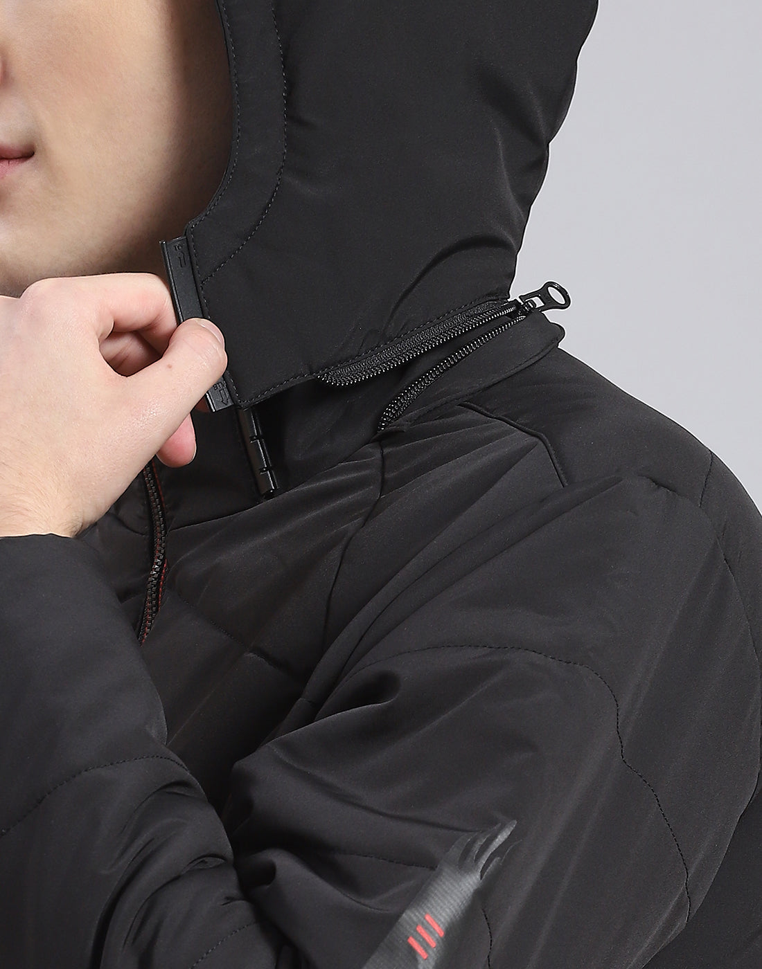 Men Black Solid Hooded Full Sleeve Jacket