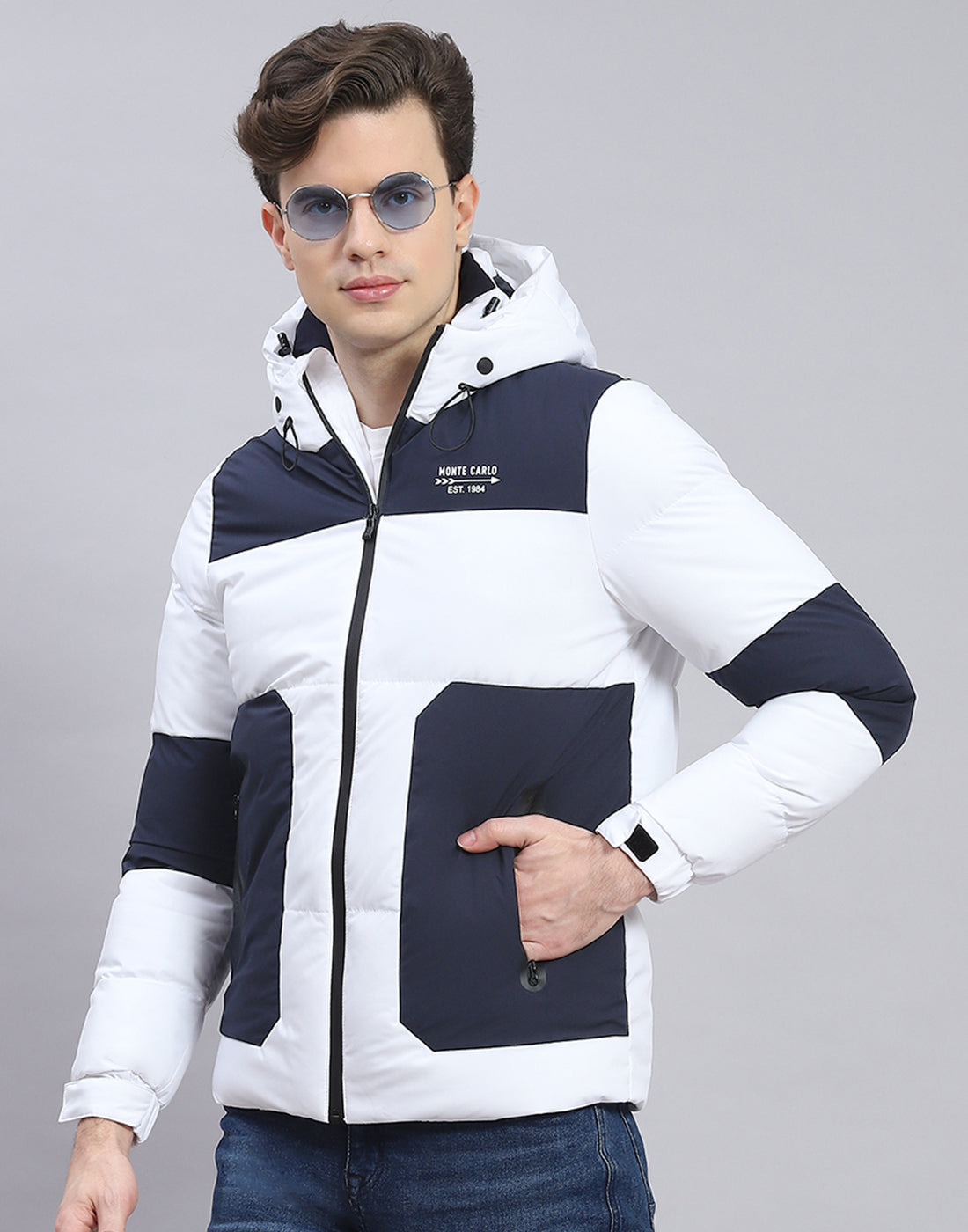 Men Navy Blue Solid Hooded Full Sleeve Jacket