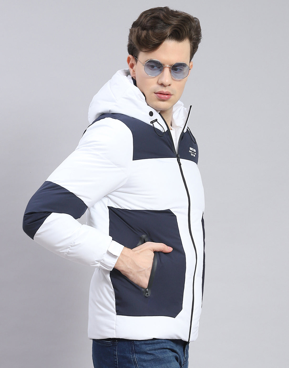 Men Navy Blue Solid Hooded Full Sleeve Jacket